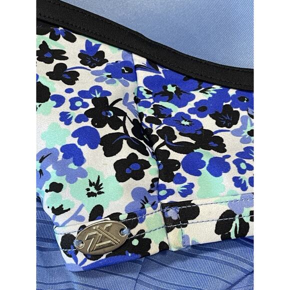 NWT-ZeroXposure 2 in 1 ruched Athletic Blue Floral Built In Bra Tank Top Size M - Picture 6 of 6